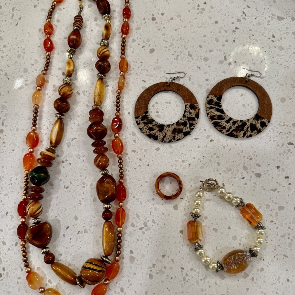 Elegant Brown and Gold Jewelry Lot